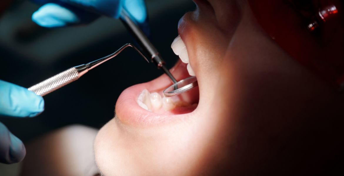 Clínica Dental Simón: profesionales al cuidado de la salud bucodental de toda la familia