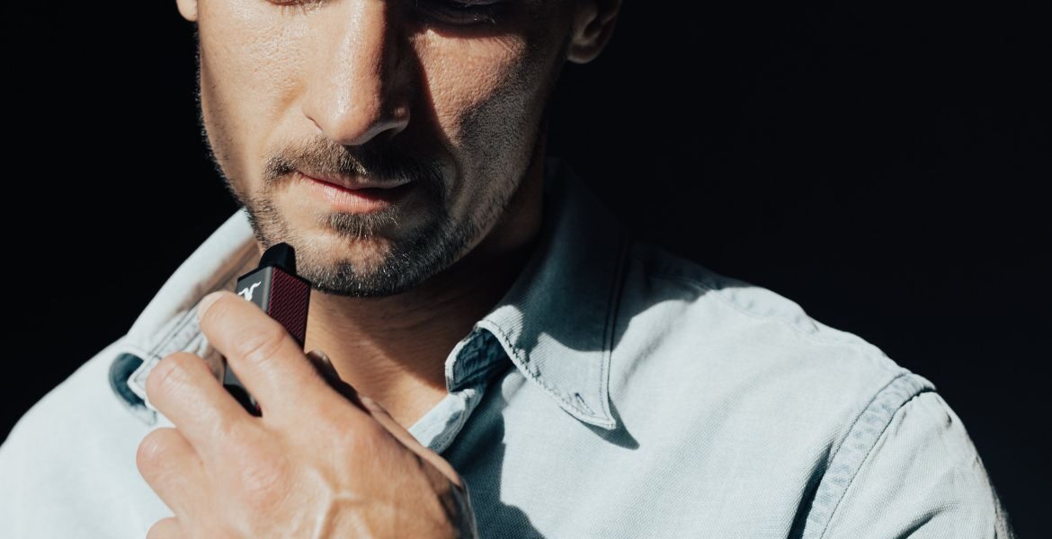 Los vapeadores aumentan el riesgo de sufrir enfermedades periodontales
